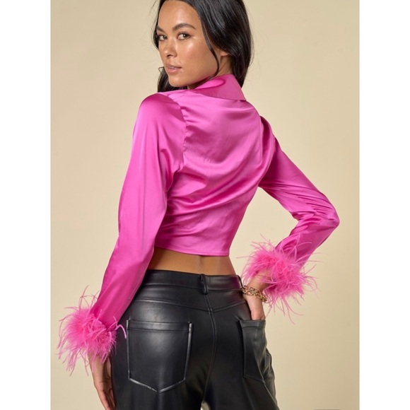 Studio 54 style hot pink tie over wrap cropped blouse w/ feather fluffy sleeves - Picture 6 of 7